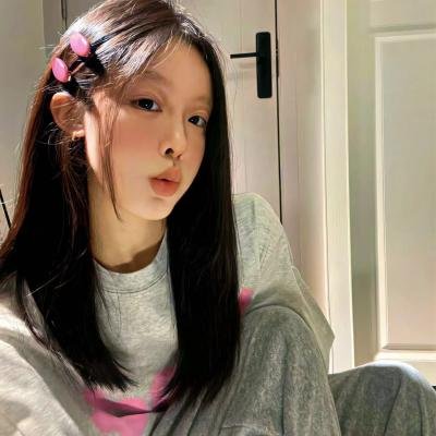 我们中的一个被绊倒